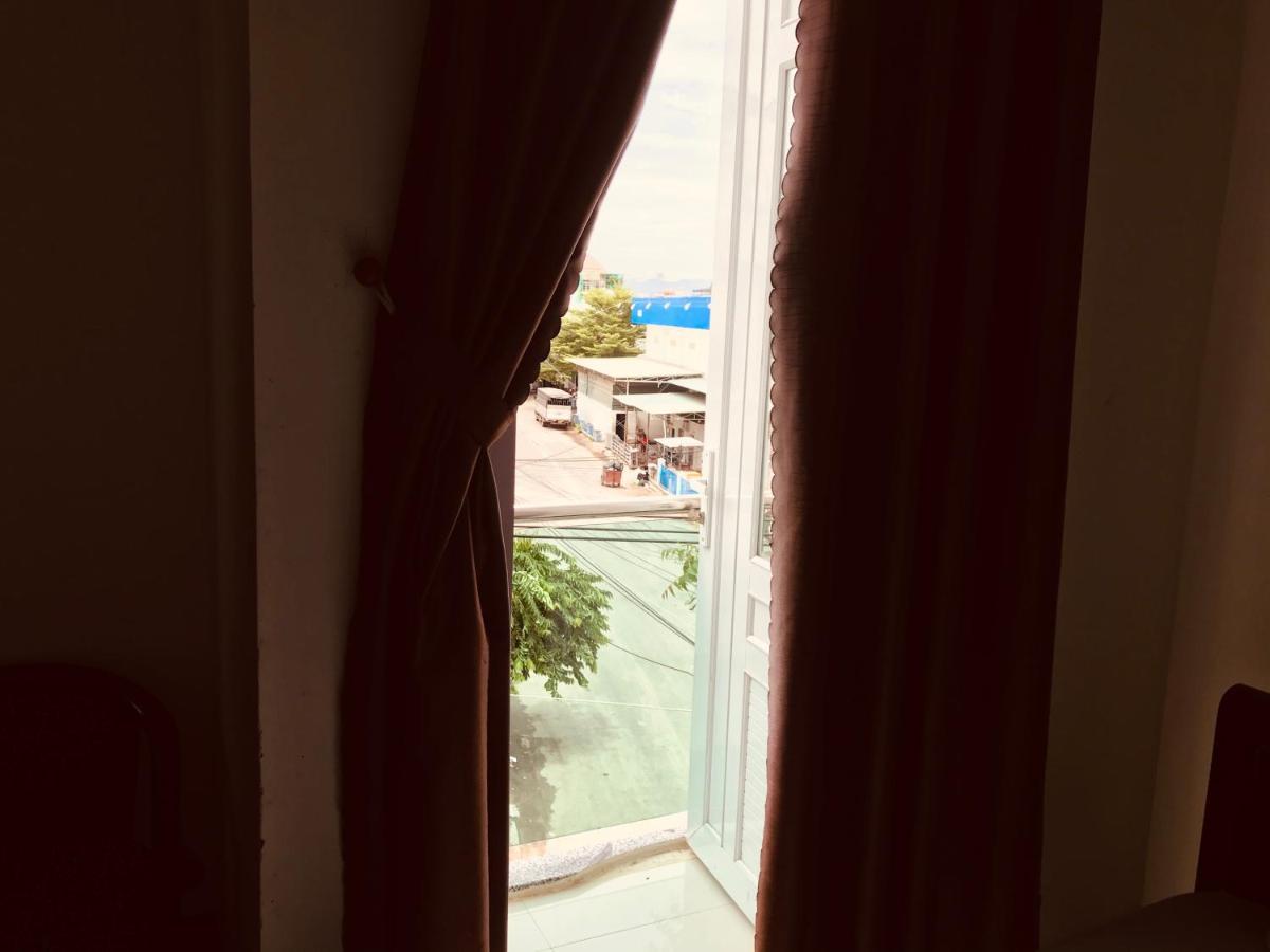 Khach San Thu Thao Hotel Phan Rang Exterior photo