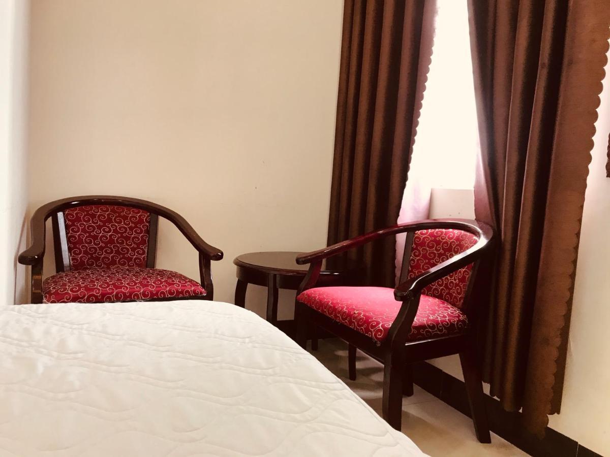 Khach San Thu Thao Hotel Phan Rang Exterior photo